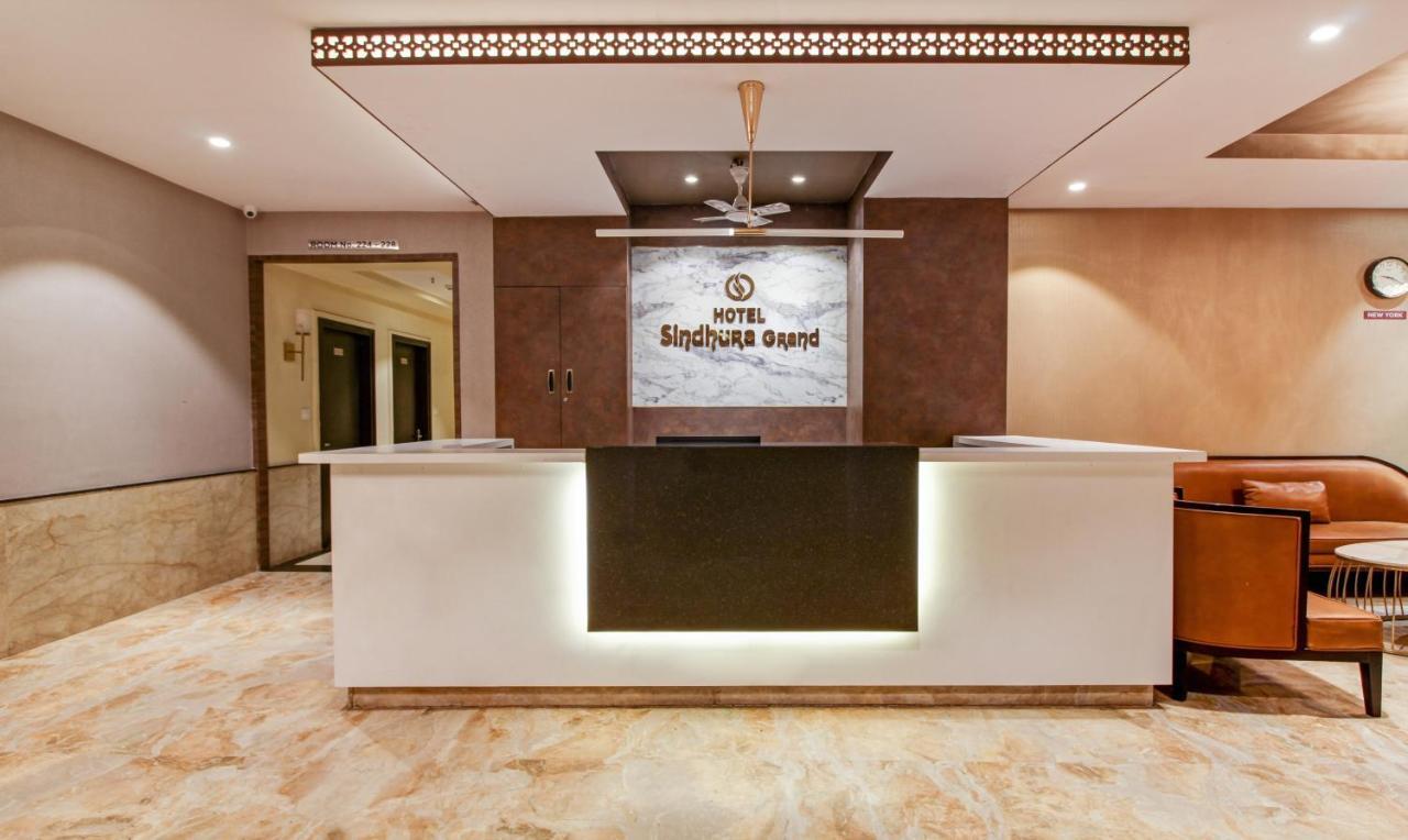 Treebo Trend Sindhura Grand Hotel Hyderabad Exterior photo